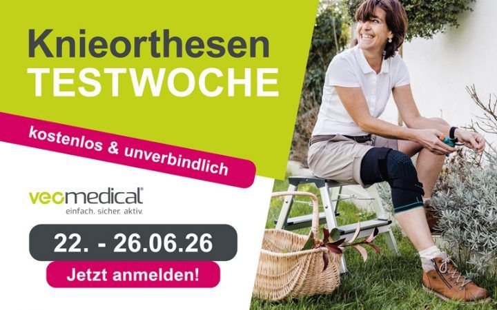 Knieorthesen Testwoche kostenlos & unverbindlich, vom 22. bis 26.06.2026, eine Frau mit Knieorthese sitzt im Garten